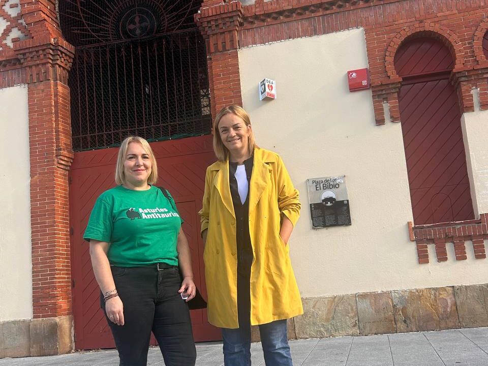 Covadonga Tomé: “Vamos a solicitar reactivar la modificación de la ley de espectáculos para que los menores de 18 años no puedan acudir a los toros. No se entendería no avanzar teniendo una mayoría parlamentaria”
